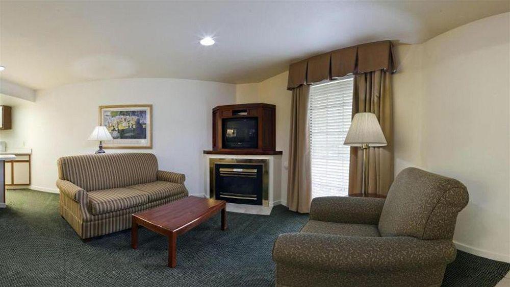 Sonesta Es Suites Somerset Exterior photo